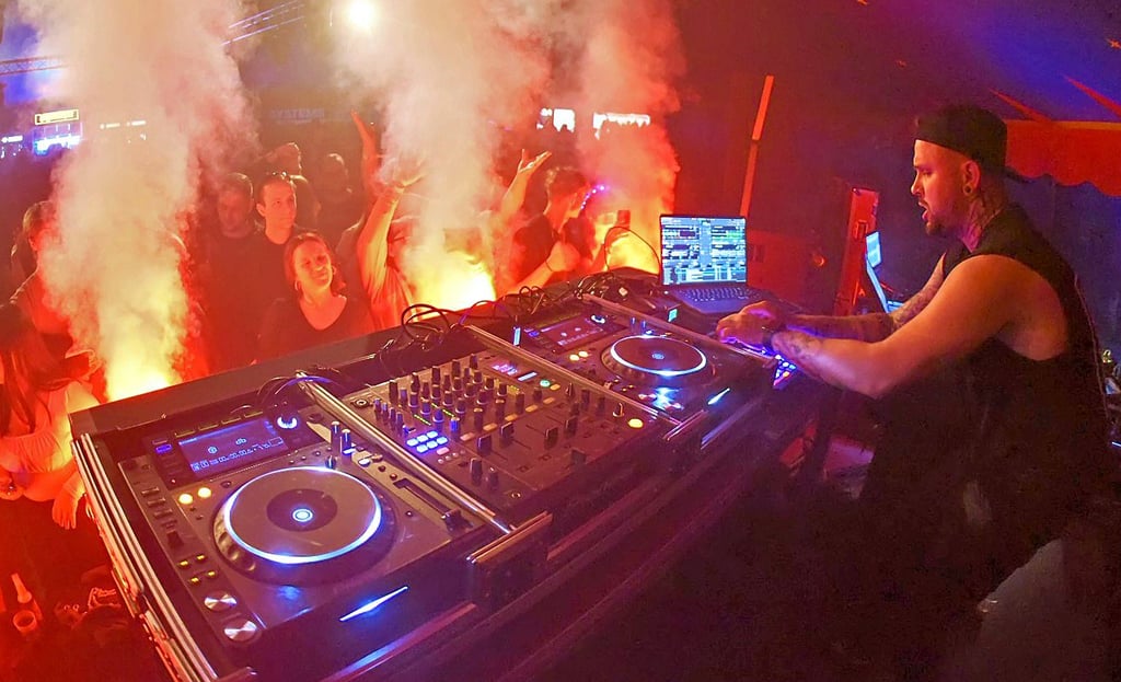 Der aus Aschersleben stammende DJ KomaCasper kommt in seine Heimatstadt.