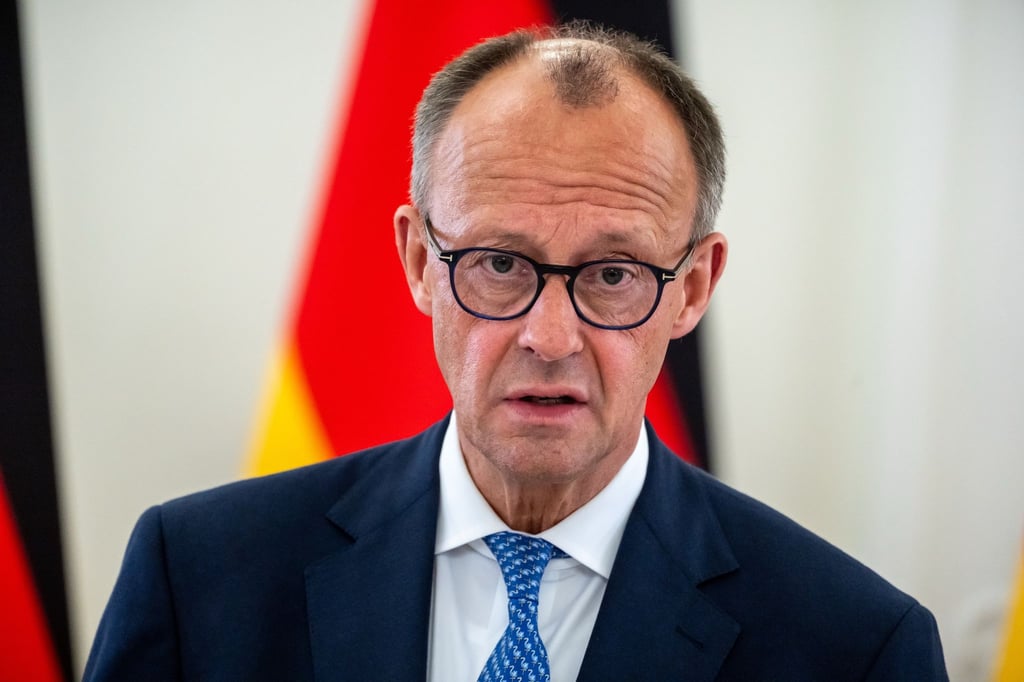 „Mehr als besorgt“ sei die Bundesregierung angesichts der Ausweitung des israelischen Militäreinsatzes und vielen hungernden Menschen im Gazastreifen.