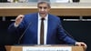 Der Berliner SPD-Fraktionsvorsitzende Raed Saleh macht sich für ein AfD-Verbotsverfahren stark. (Archivbild)