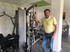 Daniel Frommann  ist Vorsitzender des Rehasportvereins Gesund und Fit aus Teuchern. In Hohenmölsen hat er in einen neuen Standort investiert - und zur Eröffnung einen bsonderen Gast eingeladen. 