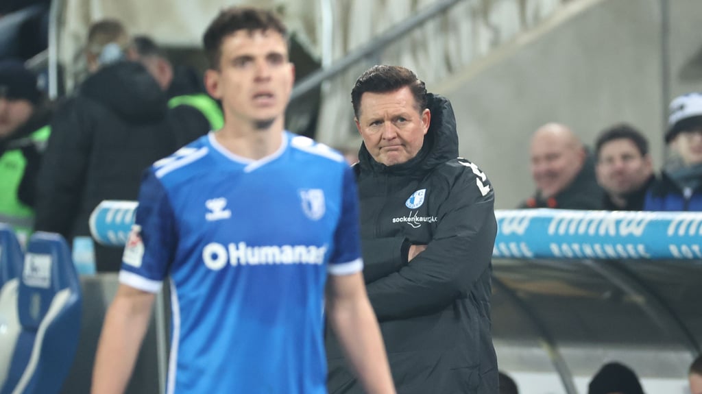 Die Frage aller Fragen: Wo sieht sich Christian Titz (hinten) in der kommenden Saison?