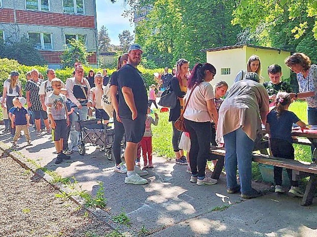 Einen tollen gemeinsamen Tag erlebten die Kinder und Eltern der Kita "Regenbogenland" in Staßfurt.