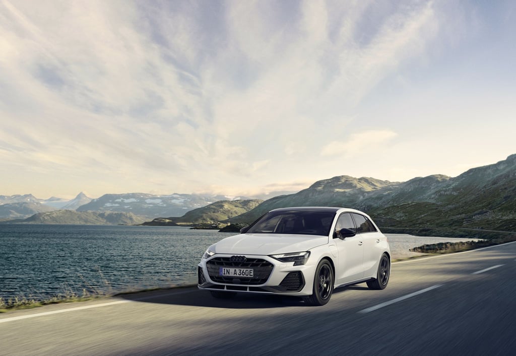 Zwei Varianten – Der A3 kommt als 40 TFSI e und 45 TFSI e – mit bis zu 237 km/h Spitze.