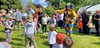Clown Lulu wird in Aue-Aylsdorf zum Männertag am 29. Mai, ab 11 Uhr die Besucher unterhalten.