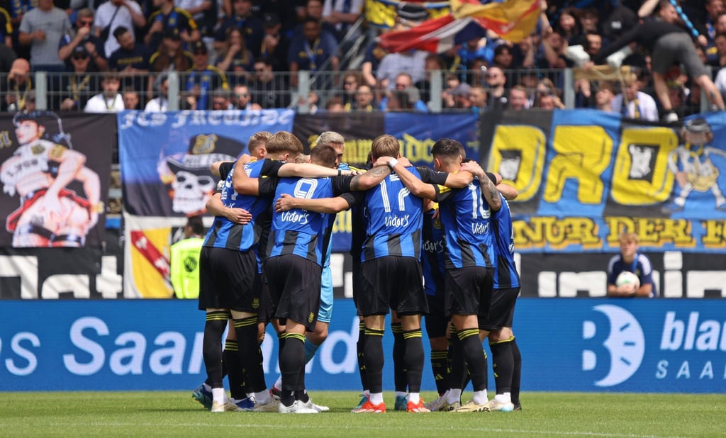Der 1. FC Saarbrücken hofft gegen Eintracht Braunschweig auf die Rückkehr in die 2. Fußball-Bundesliga.