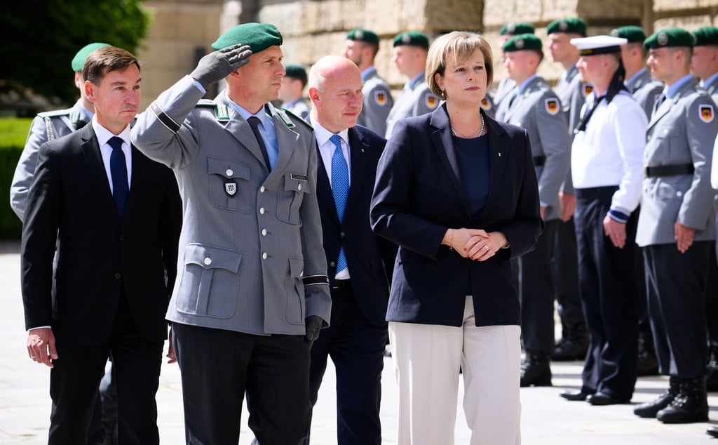 Das öffentliche Gelöbnis vor dem Abgeordnetenhaus war das zweite nach 2024.