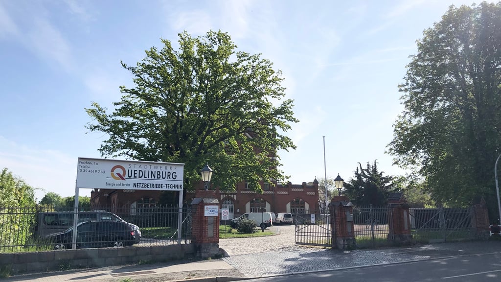 Nach heftigen Vorwürfen gegen Geschäftsführer: Bei den Stadtwerken in Quedlinburg hat die Konfliktmoderation begonnen.