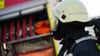 War es Brandstiftung? Ein 50-Jähriger hat ein komplettes Doppelhaus in Kleinmühlingen unbewohnbar gemacht.