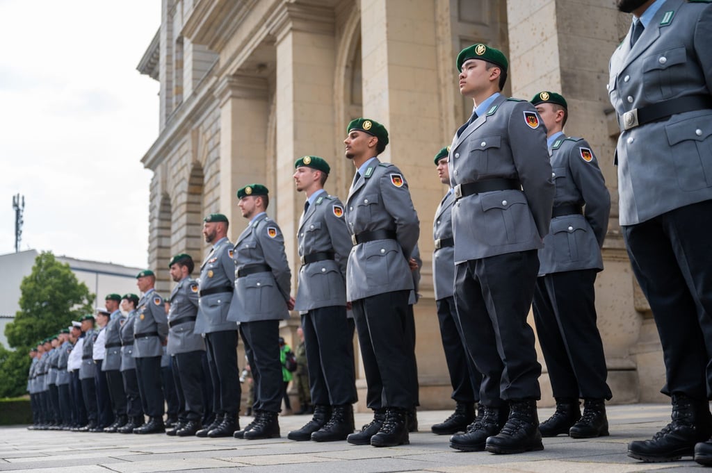 Das erste Bundeswehrgelöbnis vor dem Abgeordnetenhaus fand im Mai 2024 statt. (Archivbild)
