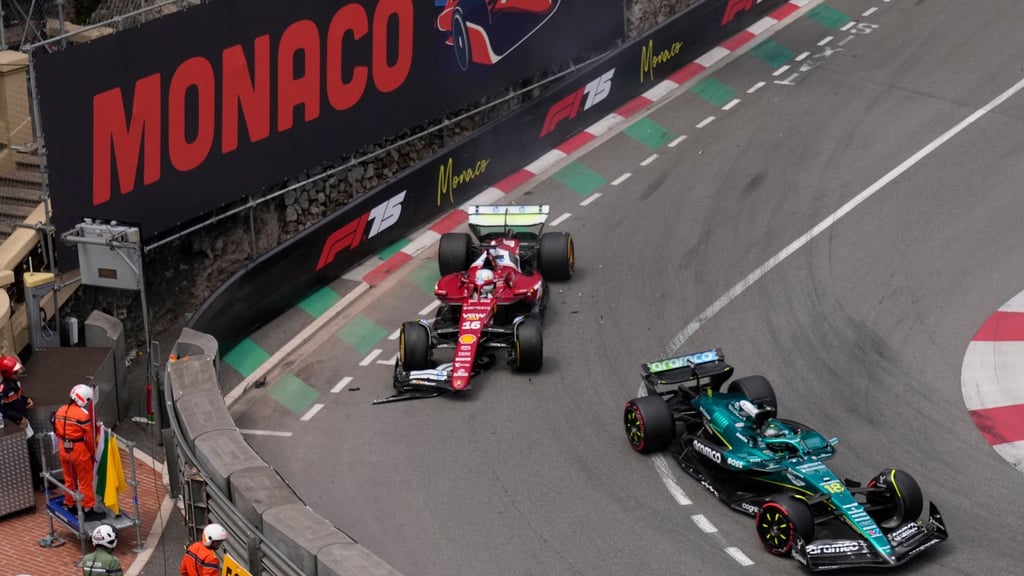 Nach diesem Unfall mit Leclerc (l) und Stroll kommt es zur Unterbrechung.