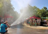Beim vergangenen Kindertag war die Feuerwehr dabei und sorgte für Abkühlung. 