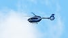 Auch ein Polizeihubschrauber war bei der Suche im Einsatz. 