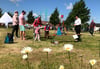 Beim Kindersportfest im Weißenfelser Neustadtpark konnten sich die Jüngsten unter anderem im Dosenwerfen ausprobieren.