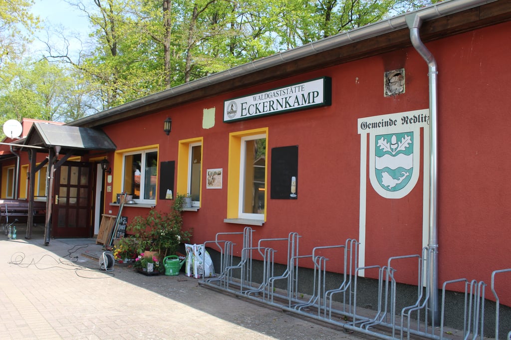Die Nedlitzer Waldgaststätte Am Eckernkamp.