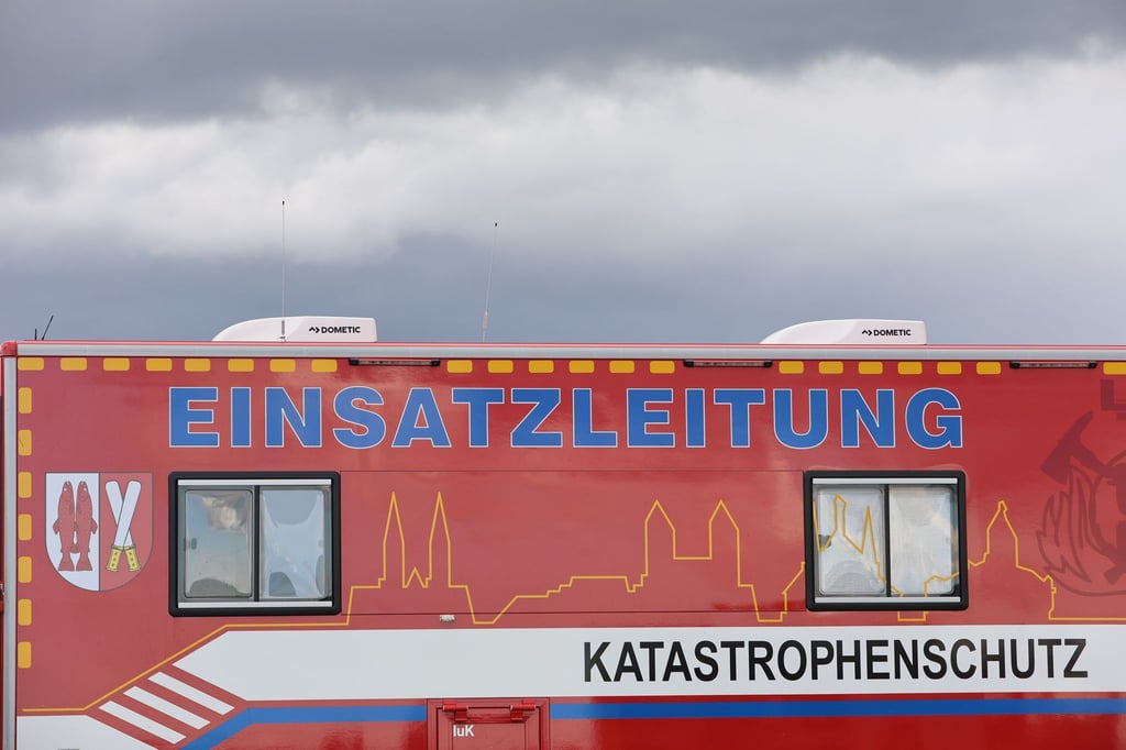 Der Landkreis Mittelsachsen hat bei einer Katastrophenschutzübung den Ernstfall geprobt. (Symbolbild)