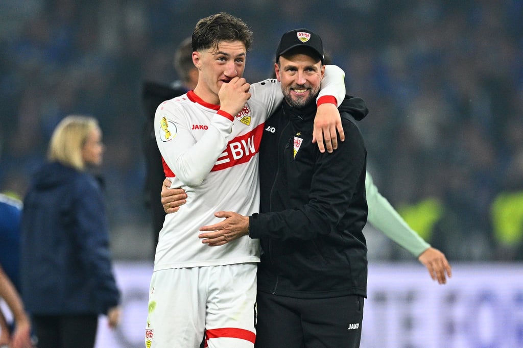Angelo Stiller (l.) weiß noch nicht, ob er für die Nationalmannschaft fit sein wird.