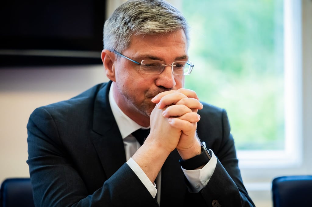 Potsdams Oberbürgermeister Mike Schubert (SPD) wurde per Bürgerentscheid abgewählt.