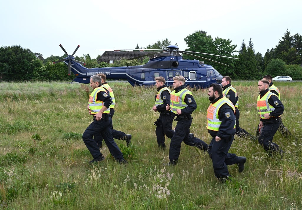 Die Bundespolizei verstärkt ihre Grenzkontrollen mit Hubschraubern.