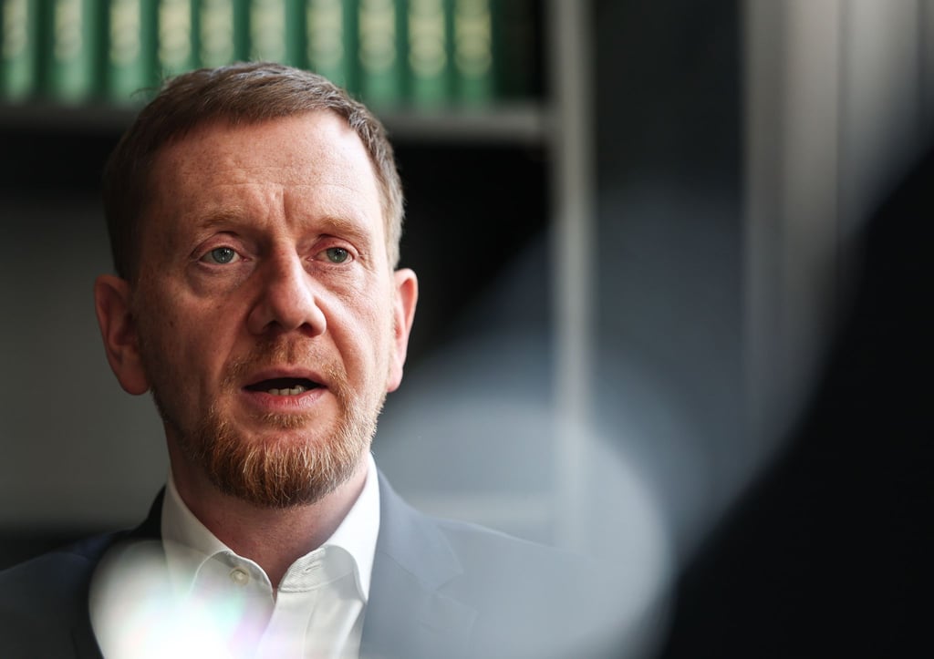 Kretschmer warnt: AfD nicht in einer Märtyrerrolle stärken. (Archivbild)