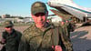 Russland und die Ukraine haben ihren bisher größten Gefangenenaustausch seit Kriegsbeginn durchgezogen.