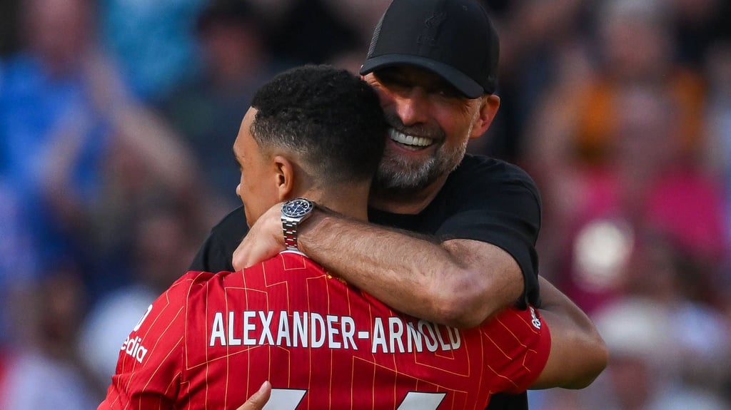 Jürgen Klopp und Trent Alexander-Arnold zu gemeinsamen Zeiten in Liverpool.