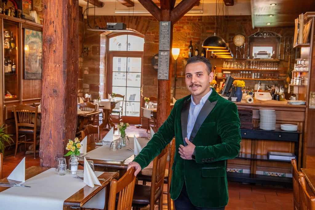 Fliegender Wechsel im italienischen Lokal im Rosengarten in Naumburg: Ahmad Aljalad ist ab 1. Juni der neue Betreiber des Naumburger „Da Vinci“.