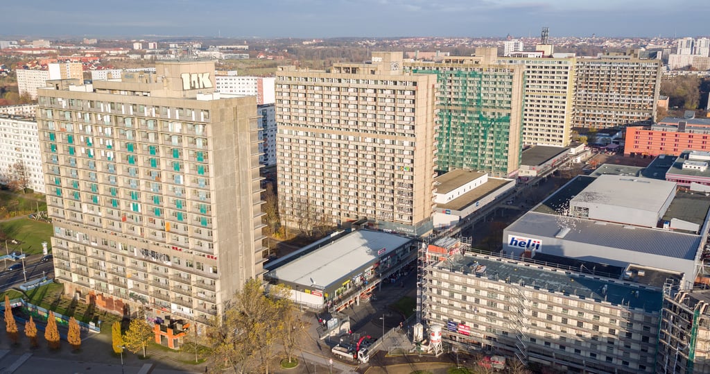 In Wohnblöcken der Halle-Neustadt wurden in den früher 1980er Jahren mehrere düstere Morde verübt.