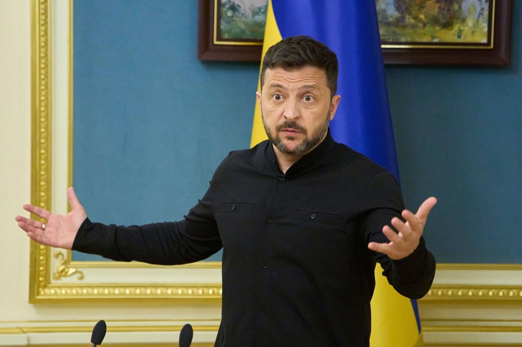 Selenskyj sieht Anzeichen, dass Russland eine neue Offensive vorbereitet. (Archivbild)