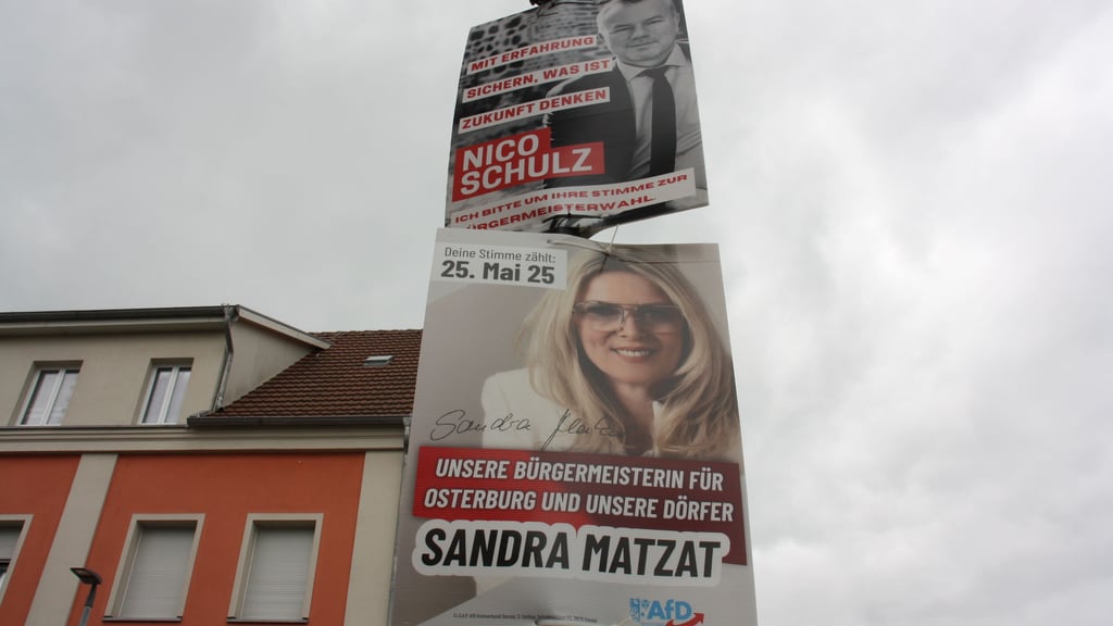 Bei der Bürgermeisterwahl in Osterburg gab es nur zwei Optionen: Amtsinhaber Nico Schulz oder AfDlerin Sandra Matzat.