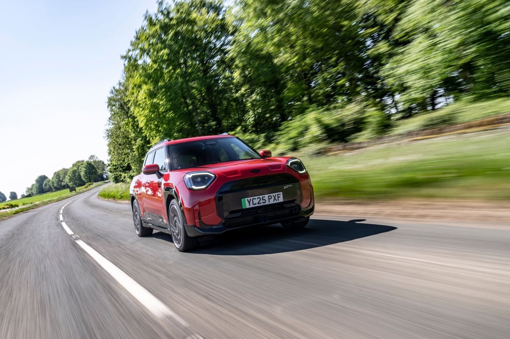 Elektrische Sportlichkeit: Mini bringt die John Cooper Works-Modelle als E-Versionen auf den Markt.