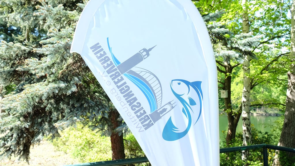 Am Klinkerteich in Bad Schmiedeberg hat der Kreisanglerverein Wittenberg ein Kinder- und Jugendcamp veranstaltet.