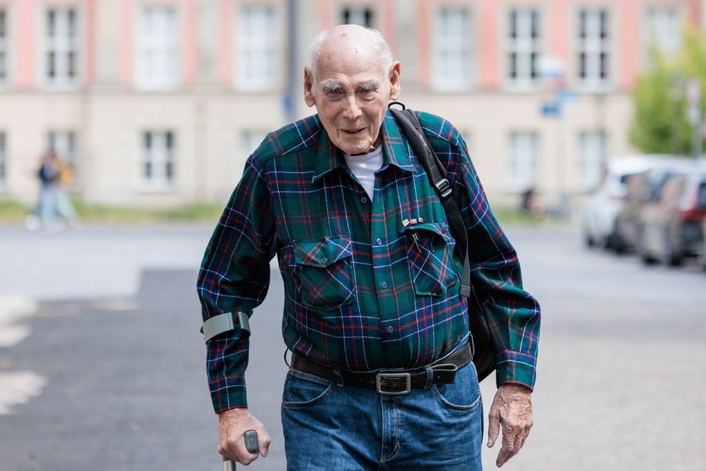 George Shefi besuchte am Dienstag die Potsdamer Synagoge.