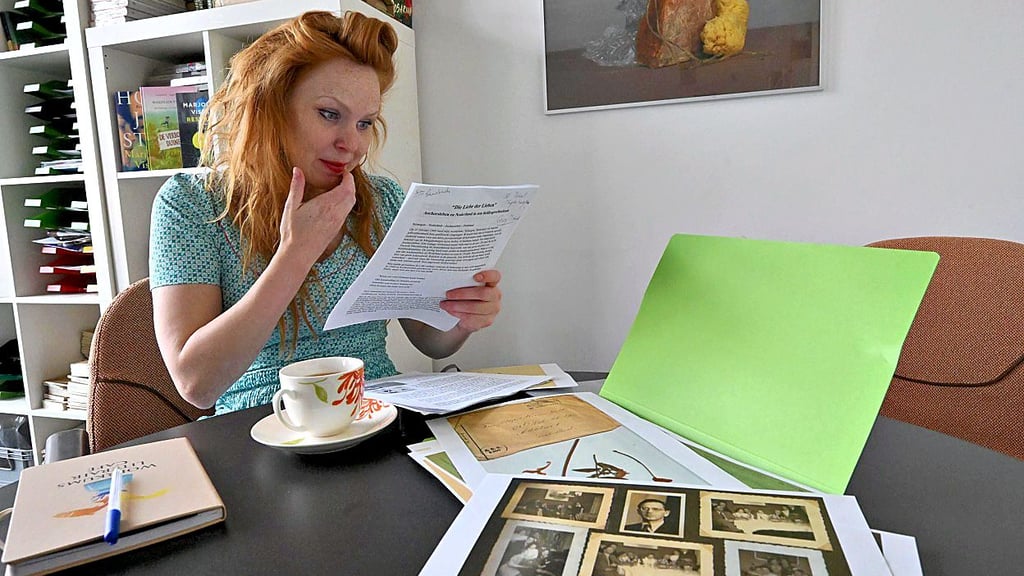 Marjolein Visser hat Fotos und Briefe von den Großeltern ihrer Freundin, welche aus Aschersleben stammen, zusammengetragen.