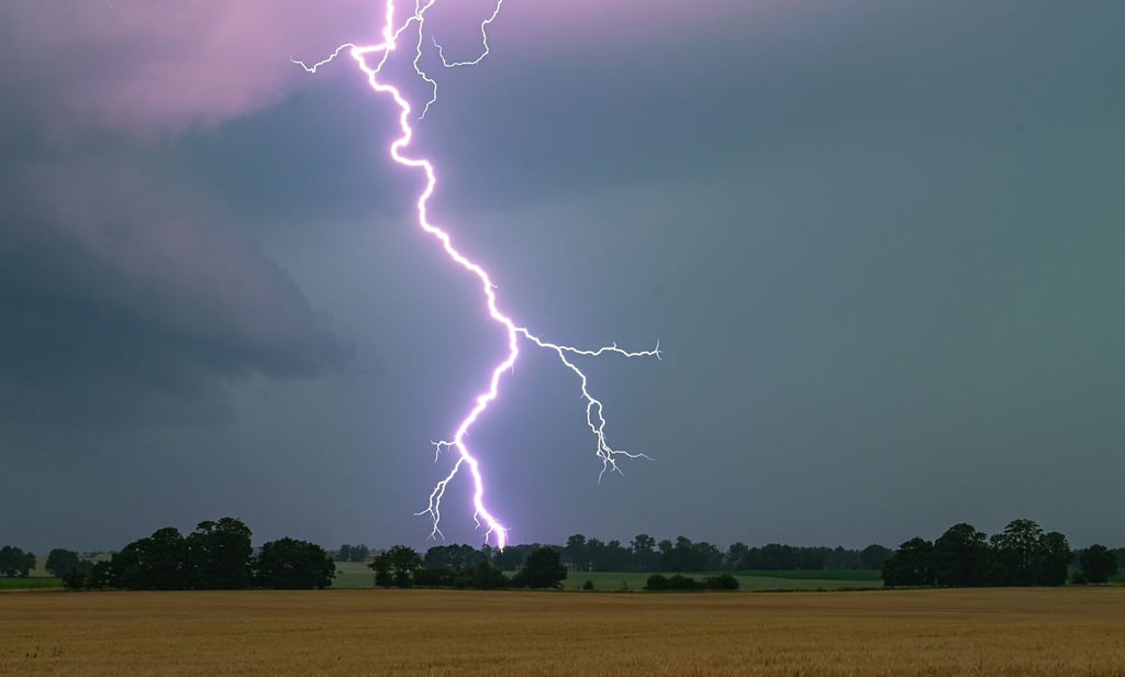 Gewitter sind in den nächsten Tagen laut DWD nicht unwahrscheinlich. (Symbolbild)