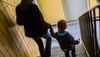 Wer Kinder allein oder getrennt erzieht, stemmt einen herausfordernden Alltag. In Sachsen-Anhalt sind 28,3 Prozent der Familien Alleinerziehende. 