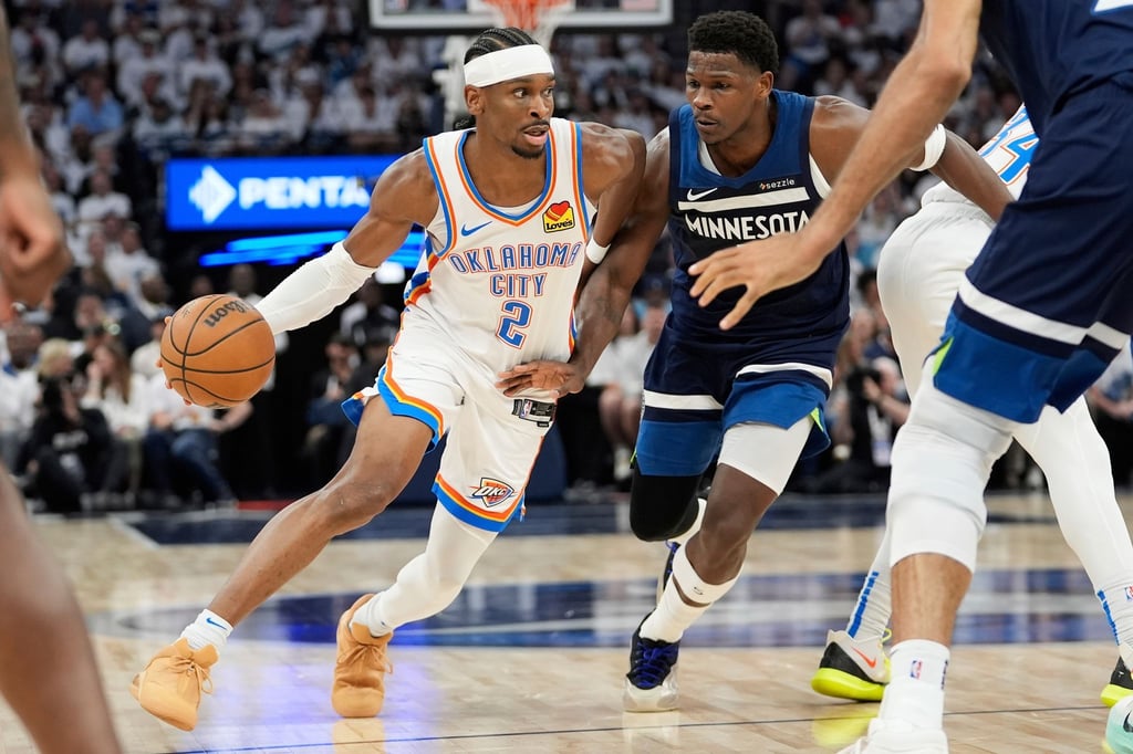 Shai Gilgeous-Alexander (l.) dominierte das Spiel mit 40 Punkten.