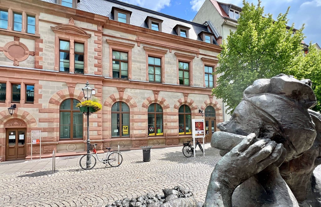 Das Postgebäude in Bernburg ist seit dieser Woche geschlossen.
