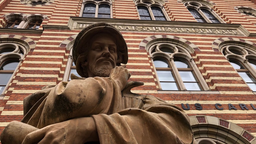 Die Kreisbibliothek befindet sich im Bildungshaus "Carl Ritter" in Quedlinburg. Sie wird zum Jahresende geschlossen.
