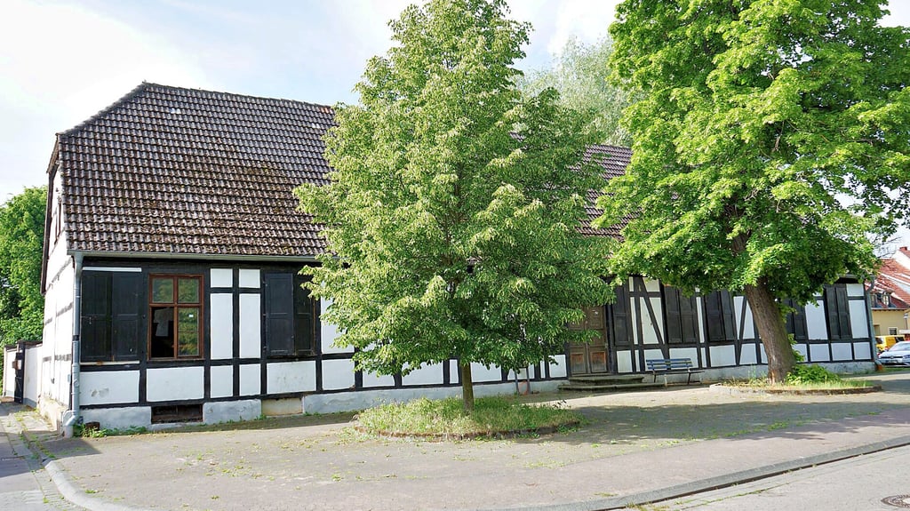 Ist das denkmalgeschützte Fachwerkhaus in der Burgstraße 13 als Jugendclub geeignet?
