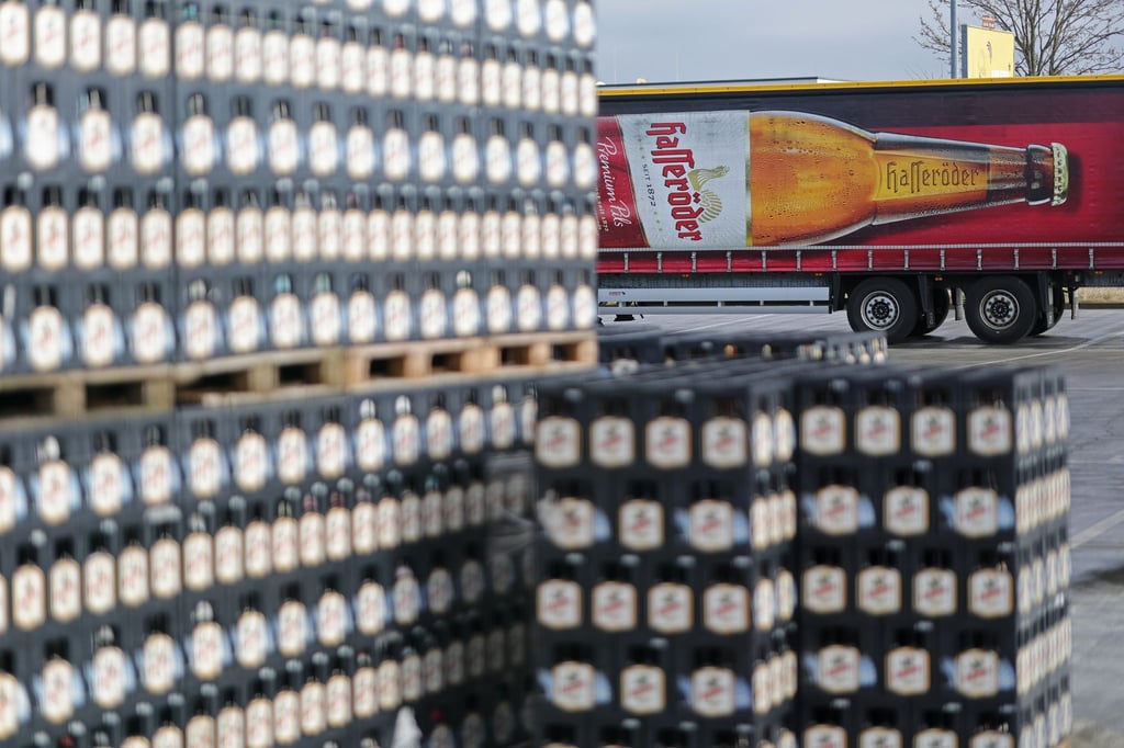 Bei Hasseröder haben Beschäftigte die Arbeit niedergelegt. (Archivbild)