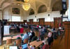 Der hallesche Stadtrat tagt im Festsaal des Stadthauses am Marktplatz.