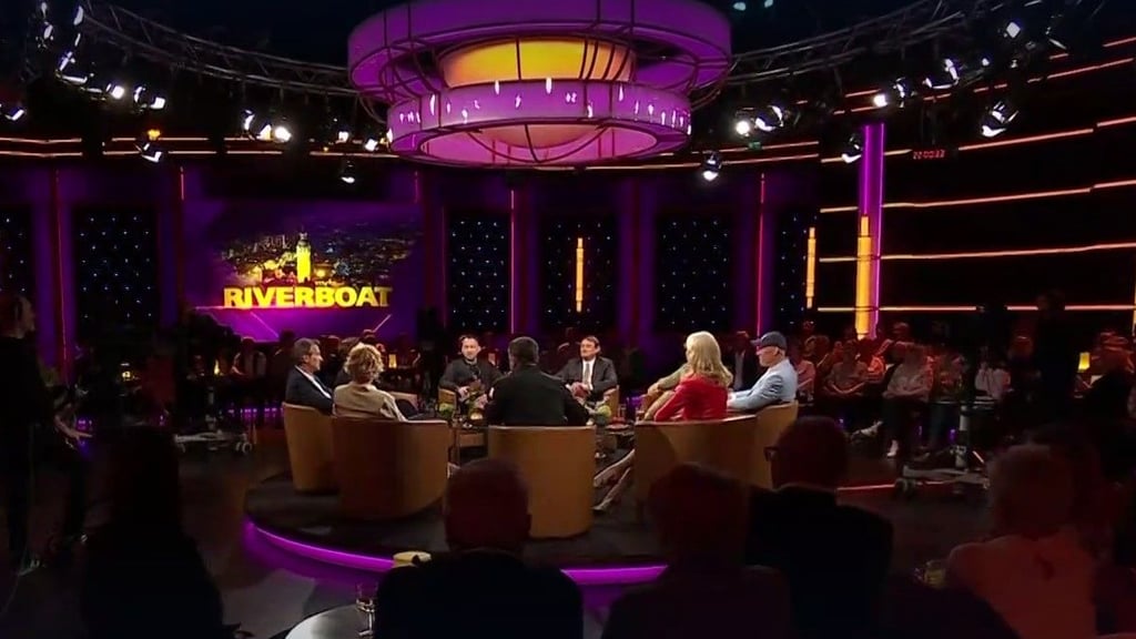 In der Sendung vom 16. Mai waren Axel Schulz, Claudia Michelsen, Andreas Englisch, Saskia Vester, Stefan Mross, Désirée Nick und Sebastian Fitzek zu Gast bei Riverboat.