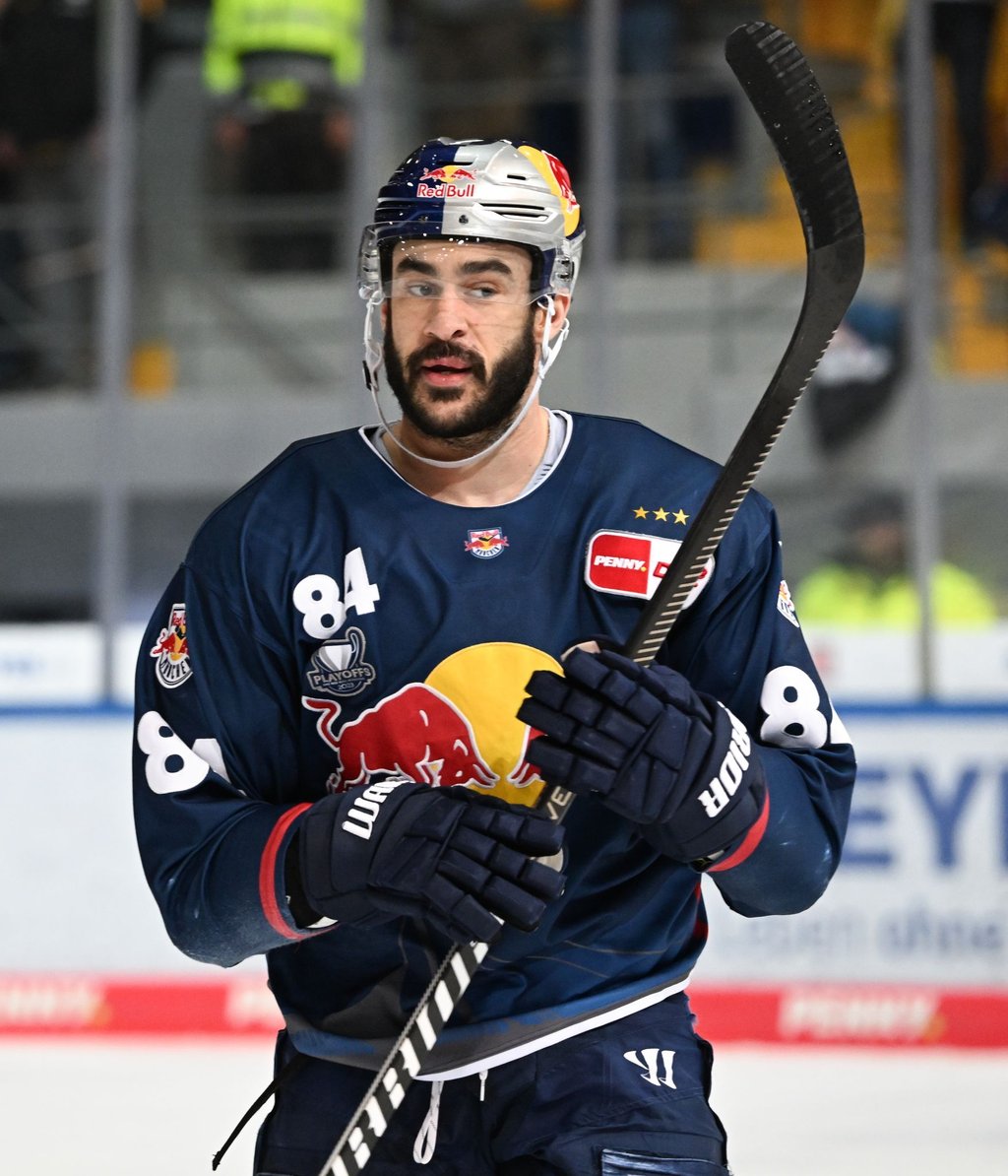 Stürmer Trevor Parkes wechselt von Red Bull München zum DEL-Aufsteiger Dresdner Eislöwen