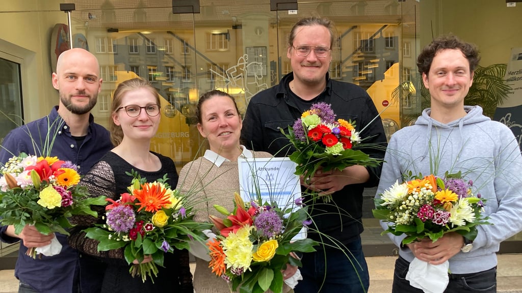 MZ-Redakteur Max Hunger, Isabell Sparfeld, Volobeauftragte Jessica Quick, Benjamin Telm und Robert Horvath (v.l.n.r.) wurden in Magdeburg geehrt.
