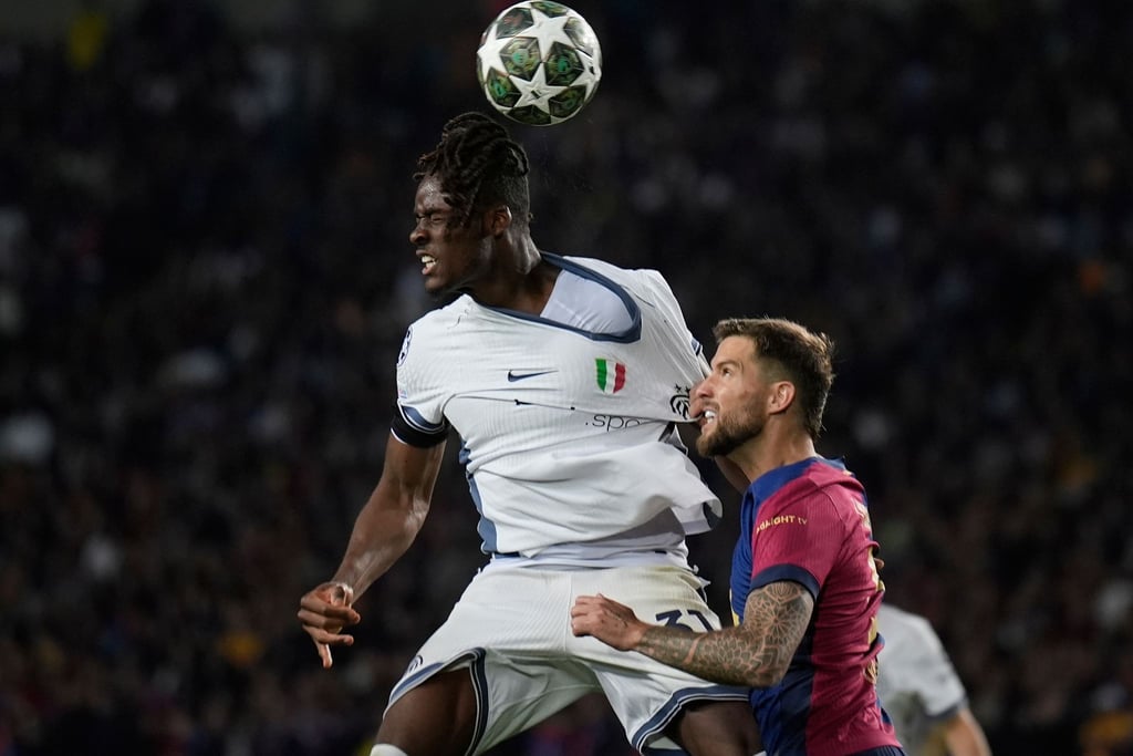 Inter-Verteidiger Yann Aurel Bisseck beim Halbfinal-Coup gegen den FC Barcelona.