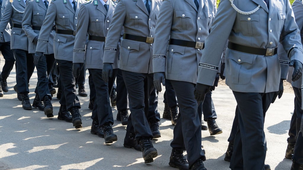 Erstmals wird in Deutschland der Veteranentag gefeiert. (Archivbild)