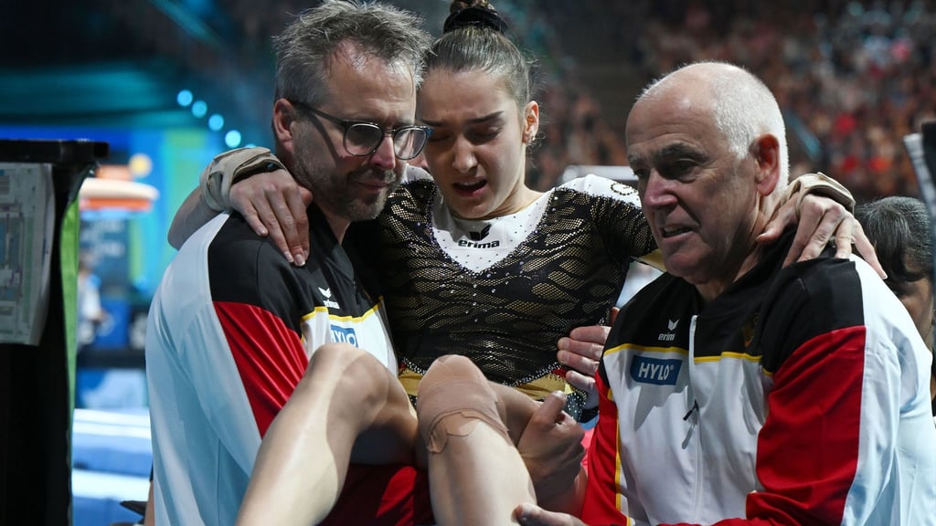 Ist am verletzten Knie operiert worden: Helen Kevric.
