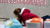Die Spenden werden sortiert und bedarfsgerecht in der Kleiderkammer ausgegeben (Archivbild).