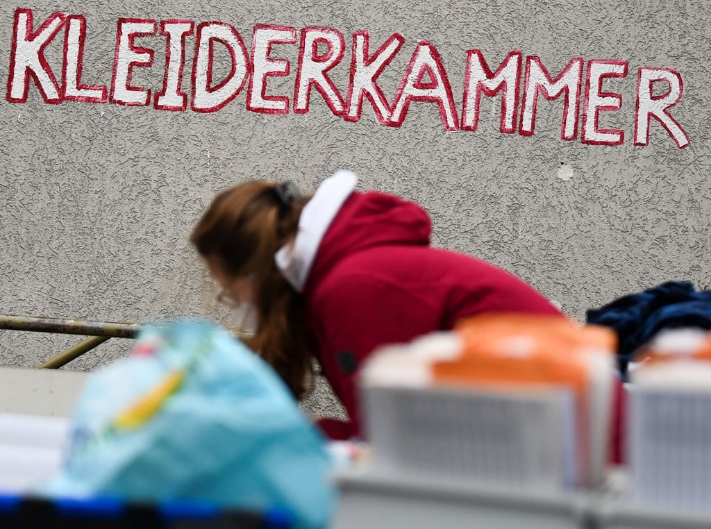 Die Spenden werden sortiert und bedarfsgerecht in der Kleiderkammer ausgegeben (Archivbild).