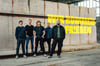 Feine Sahne Fischfilet veröffentlichen am 30. Mai ihr neues Album "Wir kommen in Frieden".